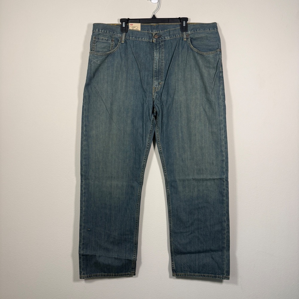 Levis 559 Relaxed Straight Fit Jeans Mens 44x34 Blue Denim Big and Tall NWT